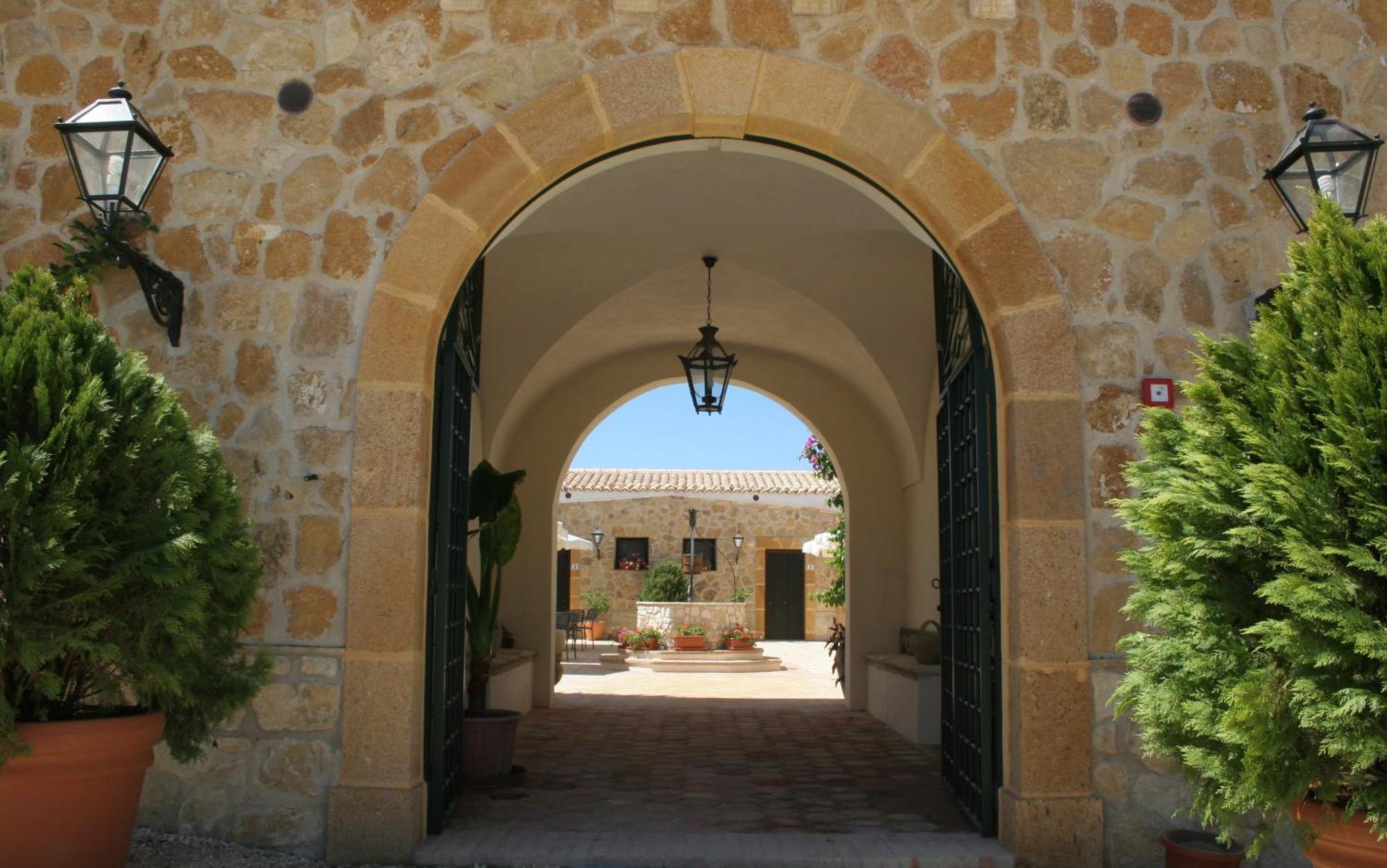 Don Giovanni Hotel Sambuca di Sicilia Exterior photo
