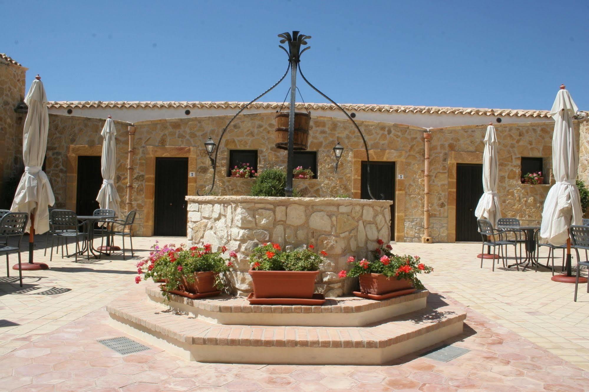 Don Giovanni Hotel Sambuca di Sicilia Exterior photo